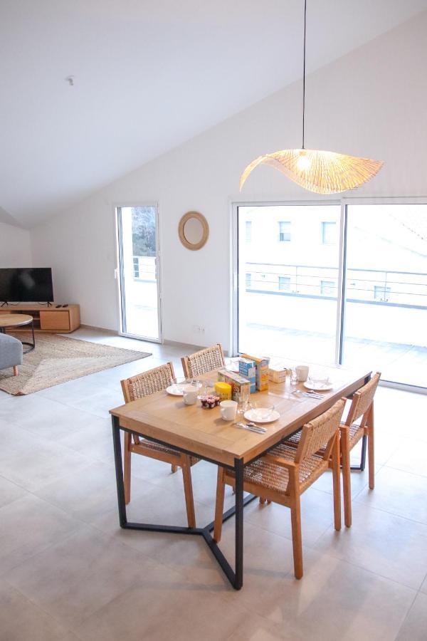 Appartement T3 A 5 Minutes Du Port Et De La Plage 37 Saint-Cyr-sur-Mer Buitenkant foto